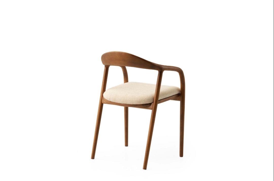 Masif Gürgen Ağacından “Yılan” Model Sandalye – Kaliteli, Şık ve Uçuk Fiyatlara Gerek Olmadan